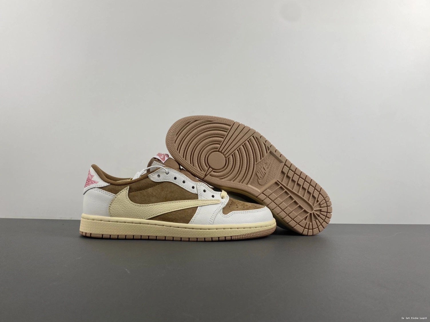 Travis 1 DM7866-106 Scott Jordan OG Shy Sail Pink Air Low 0321